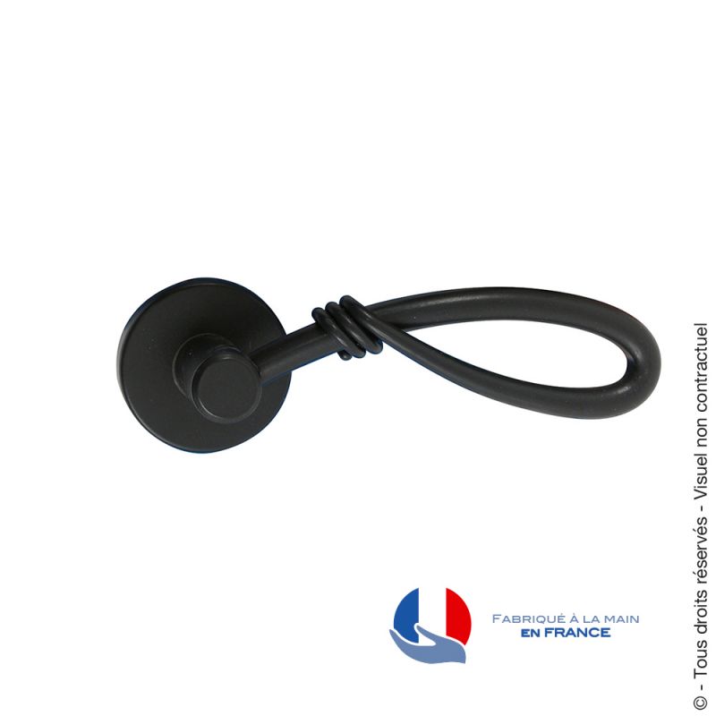Ensemble sur rosace Arobase Ensemble sur rosace Arobase